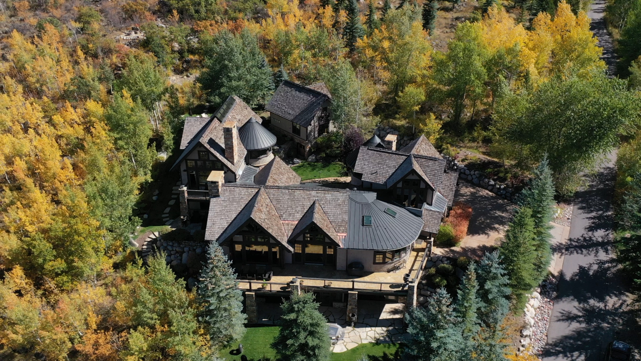 The estate is located at the base of Smuggler Mountain.