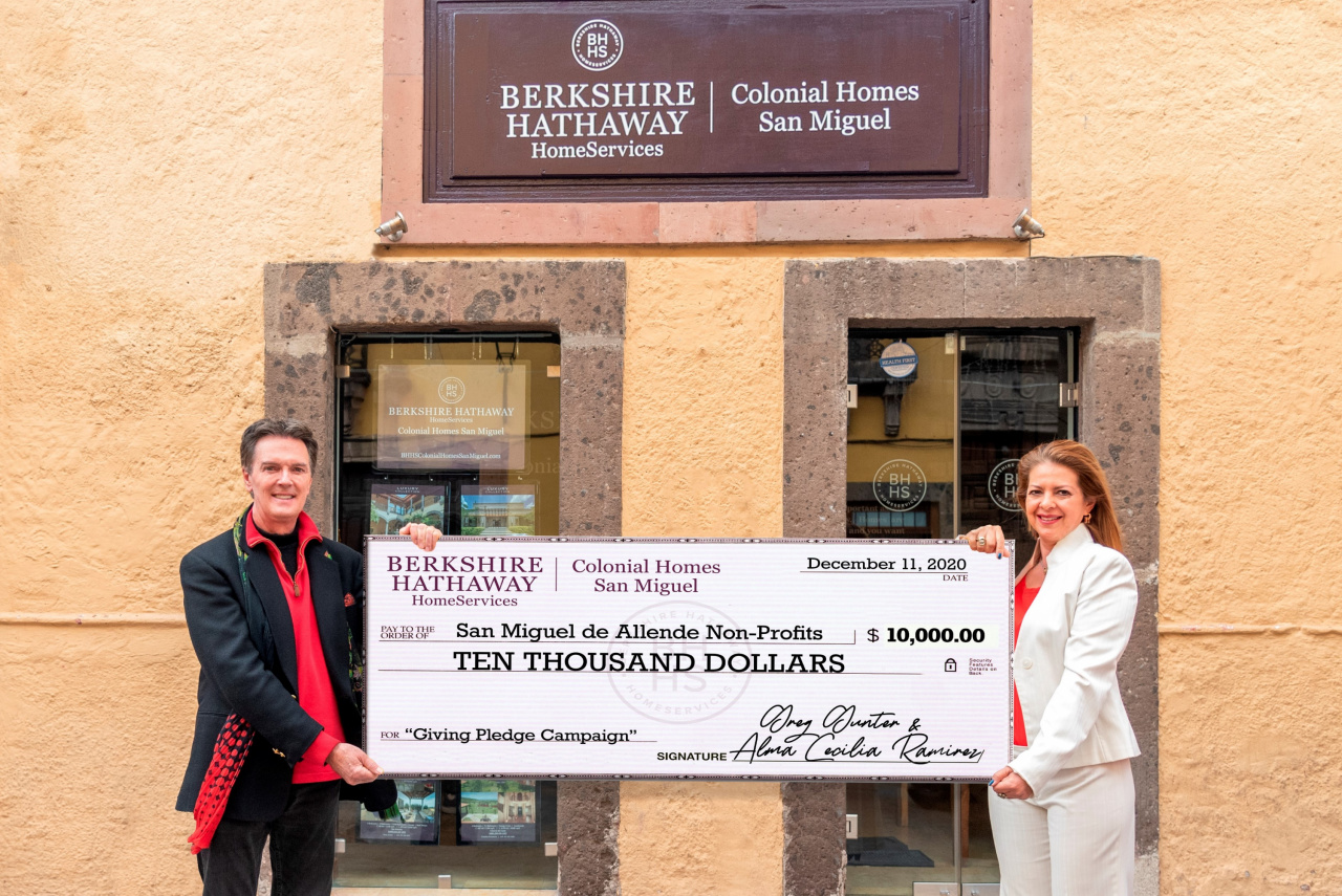 San Miguel de Allende-based Luxury Collection office of Berkshire Hathaway HomeServices celebrates year-end nonprofit donations. #GoodToKnow #ForeverBrand