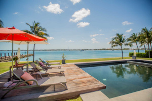 Private Waterfront Villa in famed Ocean Club Estates