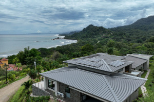 New 5 Bedroom Luxury Home With Incredible Ocean View And Close To Dominicalit...