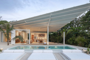 Luxurious Modern Tropical Manzanillo Home