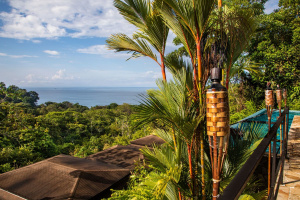 Tiki Villas Rainforest Lodge And Spa