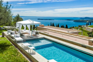 Beautiful Villa On Lake Garda With Swimming Pool And Guest House