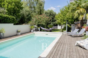 House - Bordeaux Chartrons area- Garden – Swimming Pool - Outbuildings