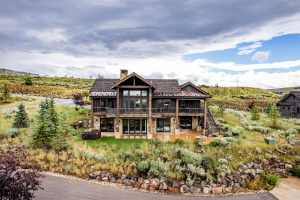 Walk to Golf and Enjoy the Best Views from this Victory Ranch Cabin