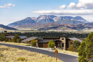 Craft Your Masterpiece in Red Ledges, 2.46 Acre Lot - Stunning Views