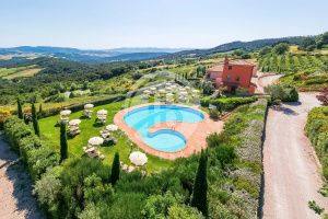 Residence For Sale In San Gimignano