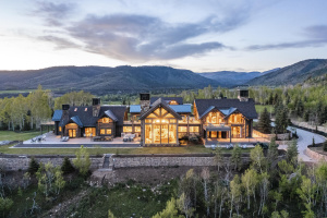 50 Acres Off The Grid In Your Modern Mountain Estate