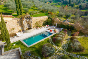 Prestigious Villa With Pool In Poggio Imperiale, Florence