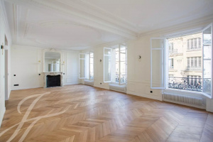 Sale - Apartment Paris 17th (Plaine-Monceau)
