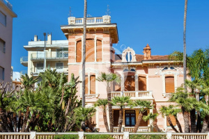 Exclusive Art Nouveau Villa With Garden And Pool Close To Cote D'azur   Taggia