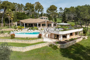 Magnificent 3-hectare estate in Mougins