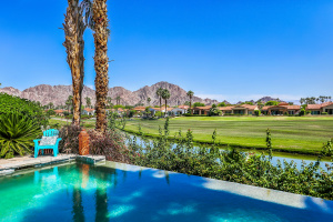 Stunning Golf Course Home with an Infinity Pool and Lush Fairways