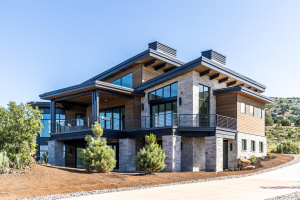 Spectacular Custom Mountain Contemporary Home In Red Ledges!