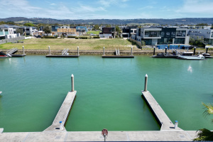 The Wheelhouse Waterfront   3 Bedrom Top Floor