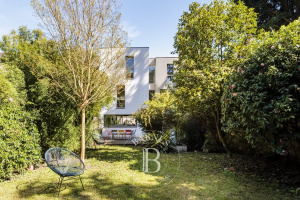 NANTES MELLINET, 6-bedroom architect-designed house with garden