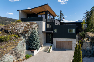 360° Mountain Vista:Luxury Home with Stunning Design & Amenities
