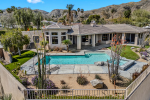 Introducing a magnificent oasis in Upper Cathedral City Cove!