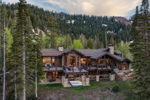 Exquisite Residence Nestled Within The Colony at White Pine Canyon