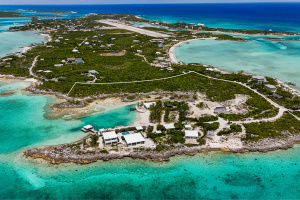 Narikela Estate on Staniel Cay - MLS 59020