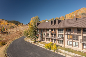 Immaculately Maintained Slope-Side Condo On Mt. Crested Butte