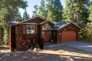 Tahoe Mountain setting close to Fallen Leaf Lake