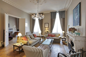 Bordeaux Triangle - Prestigious appartment