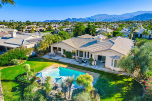 Elegant Desert Oasis in the Heart of Rancho Mirage!