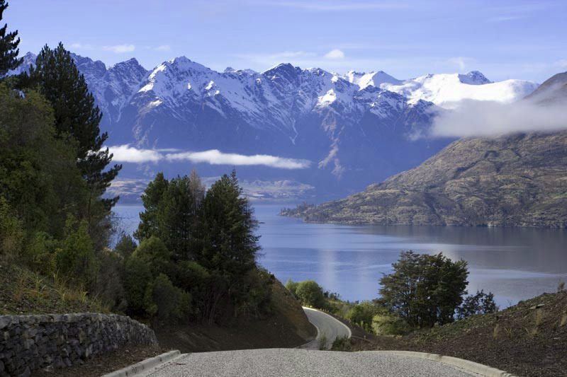 luxury queenstown vacation rentals Splendour Lake Panoramic