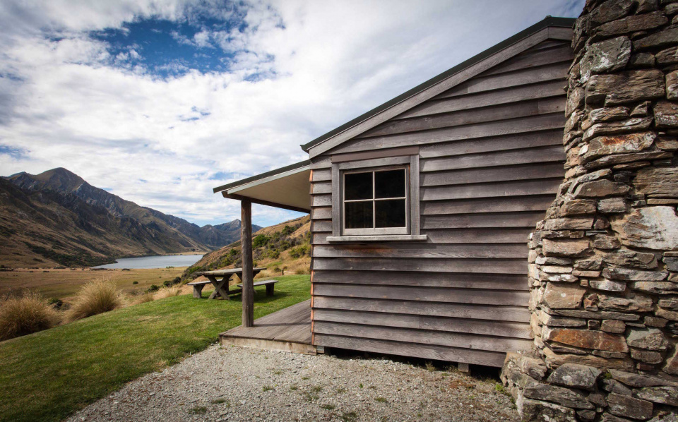 luxury queenstown vacation rentals LuxuryRealEstate.com Station 20 Lot Closeburn â€”